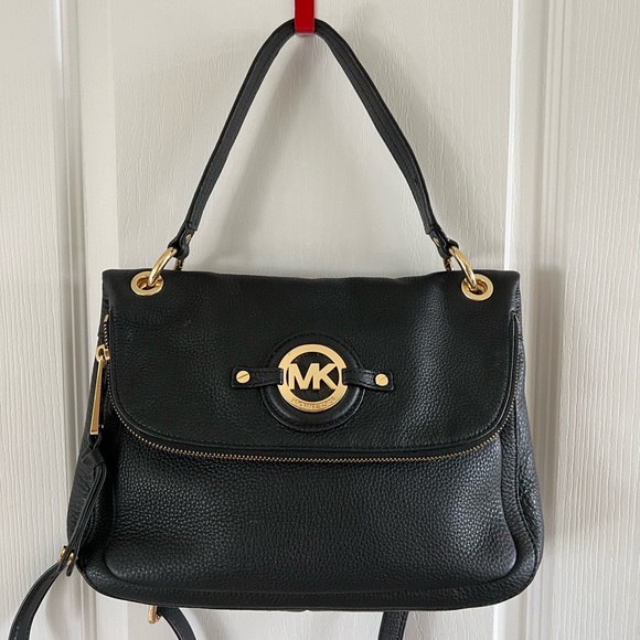 Michael Kors Handbags - Authentic Michael Kors Crossbody Shoulder Leather Bag Black
